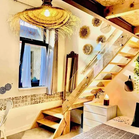 Guest - 7 Design Loft