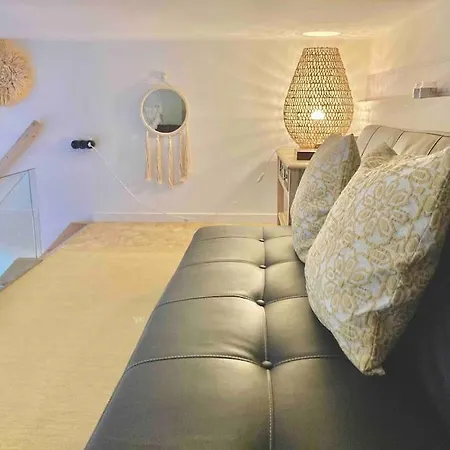 Guest - 7 Design Loft Villa